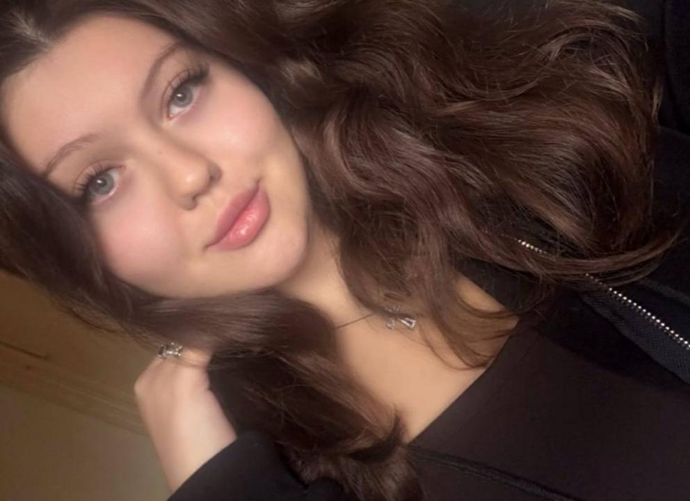 Webcam chat profile for NanaAngel: Outfits
