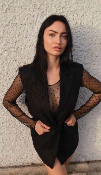 Webcam chat profile for TaliaDusk: Ask about my Hobbies