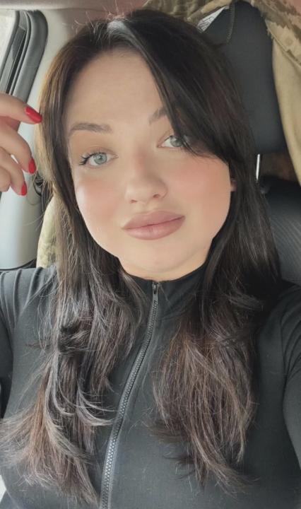 Webcam chat profile for KettieSwetty: Dancing