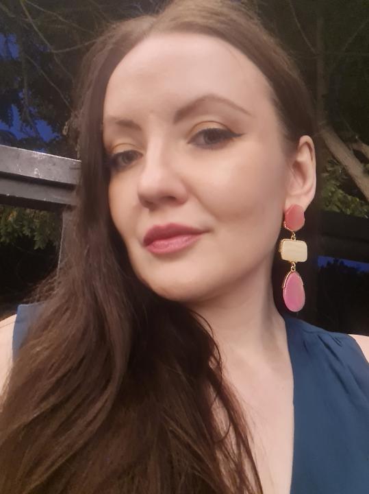 Webcam chat profile for LilithRhodes: Smoking