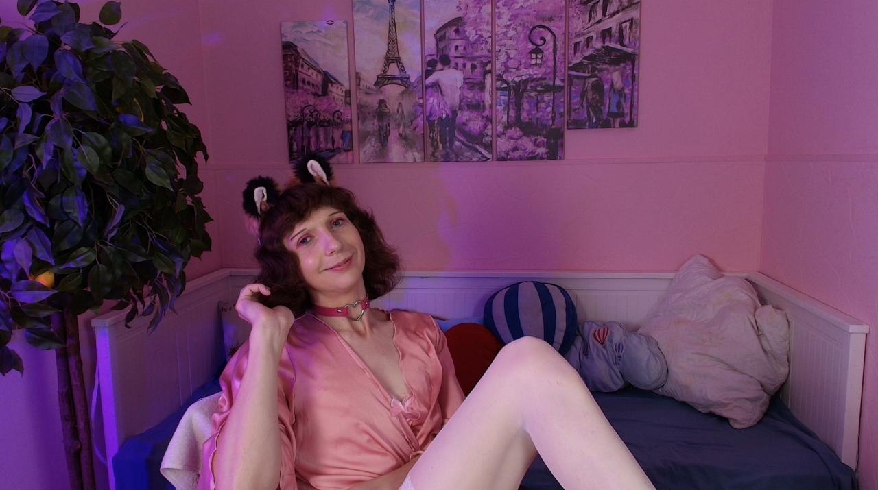 Webcam chat profile for KateAvis: Bondage & discipline