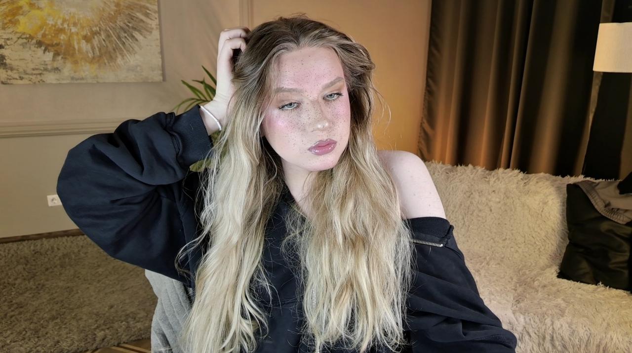 Webcam chat profile for JesSolar: Jerking off