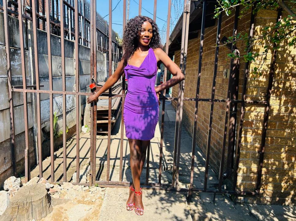 Webcam chat profile for xxHotChocolate: Bondage & discipline