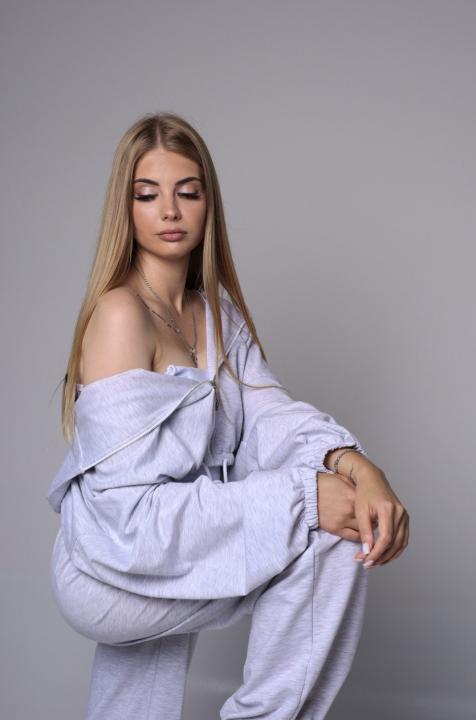 Webcam chat profile for SweetLiiliana