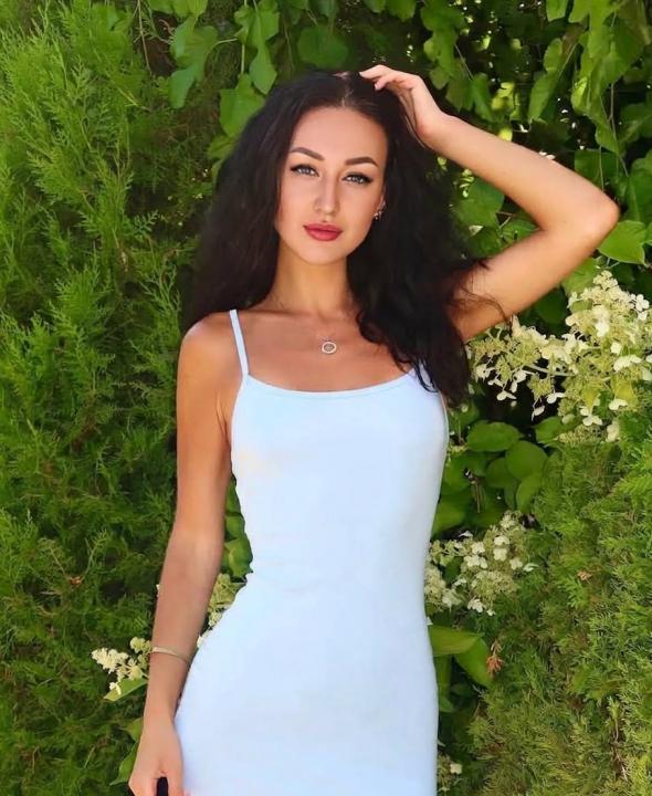 Webcam chat profile for SassyKitten: Outfits