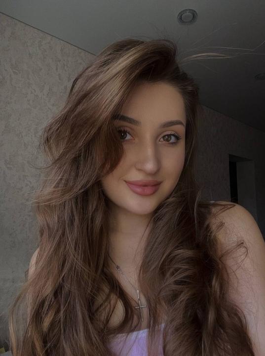 Webcam chat profile for Helen21: Fitness