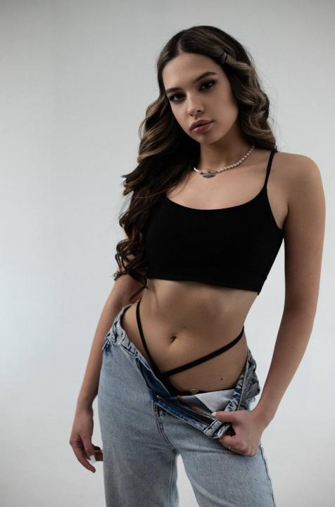 Webcam chat profile for Angellikaa: Outfits