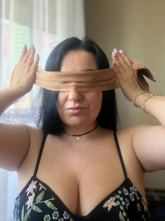 Webcam chat profile for Teolina: Ask about my other interests