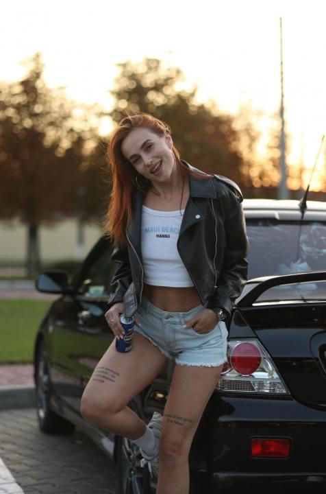 Webcam chat profile for MeltedHoney: Outfits