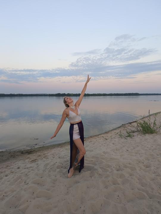 Webcam chat profile for VivienMuse: Outfits
