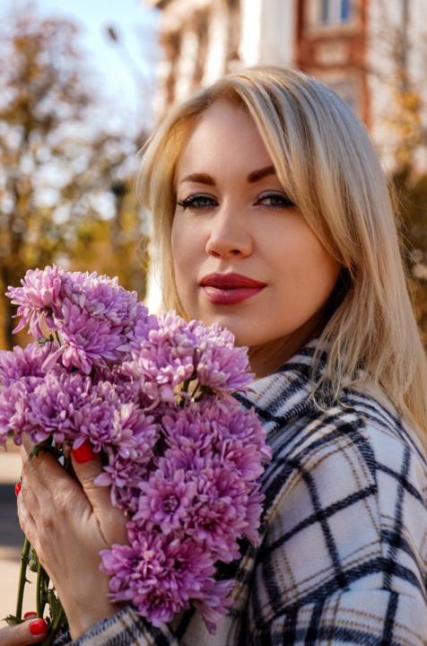 Webcam chat profile for LadyElyaWhisp: Sports