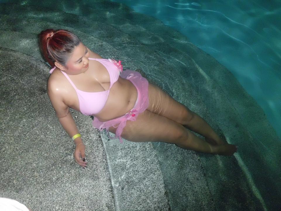 Webcam chat profile for CurvyCharmX: Bondage & discipline
