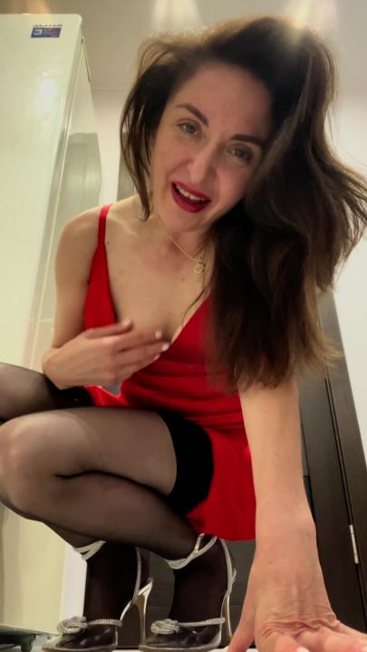 Webcam chat profile for PhialaBloom: Dominatrix