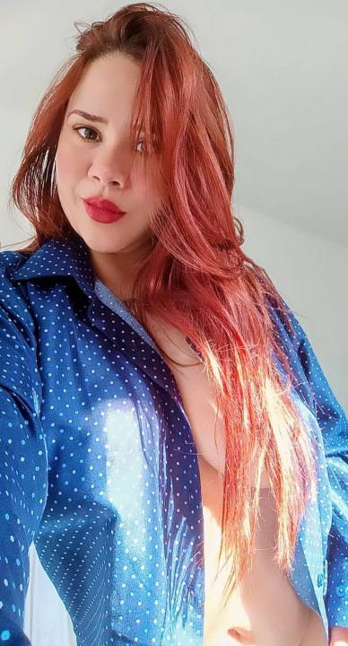Webcam chat profile for RosyKitten