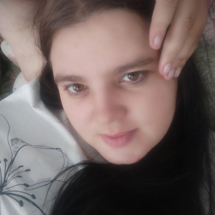 Webcam chat profile for Enorielle: Ask about my Hobbies
