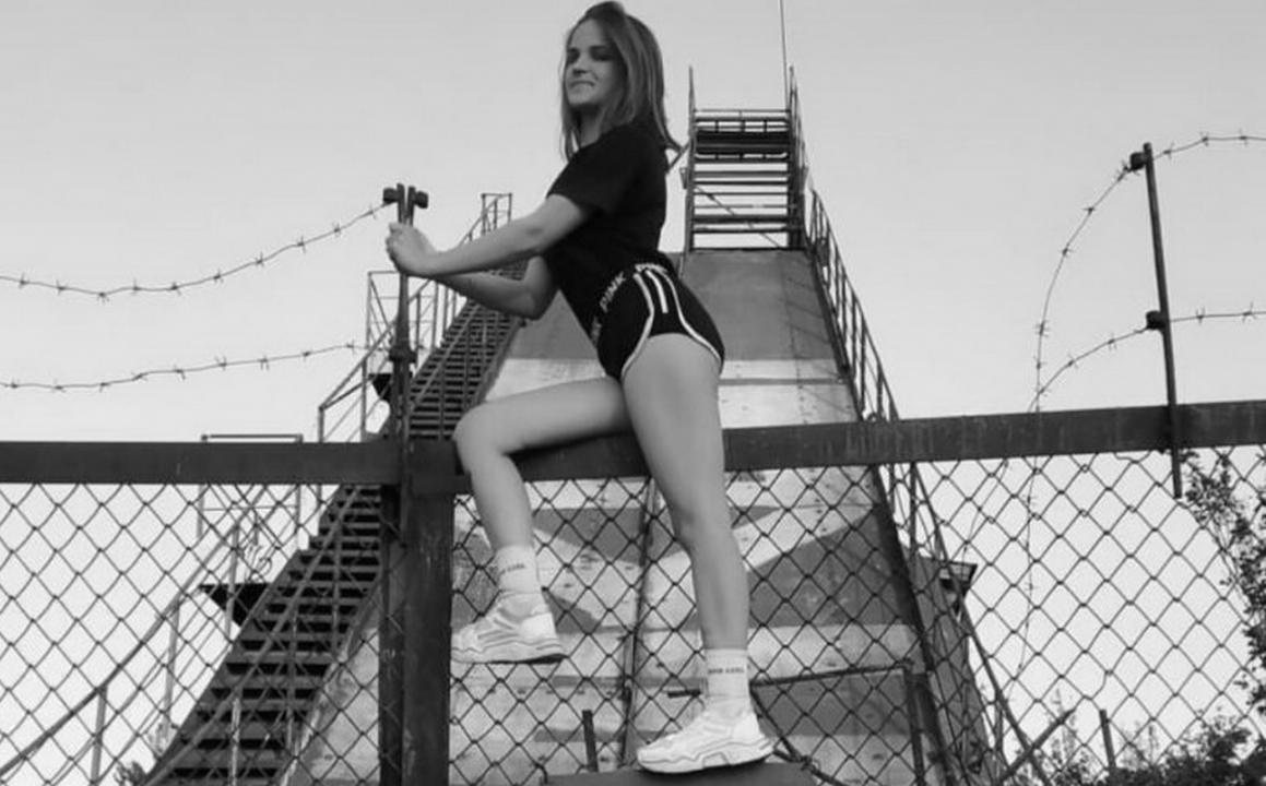 Webcam chat profile for 1PrettyMila: Travel