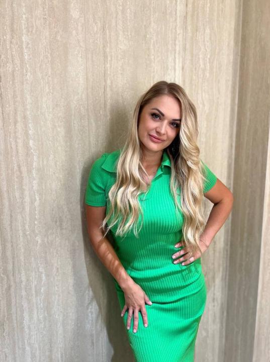 Webcam chat profile for YourBlondes: Ask about my other interests
