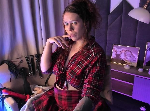 Webcam chat profile for SophiePure: Bondage & discipline