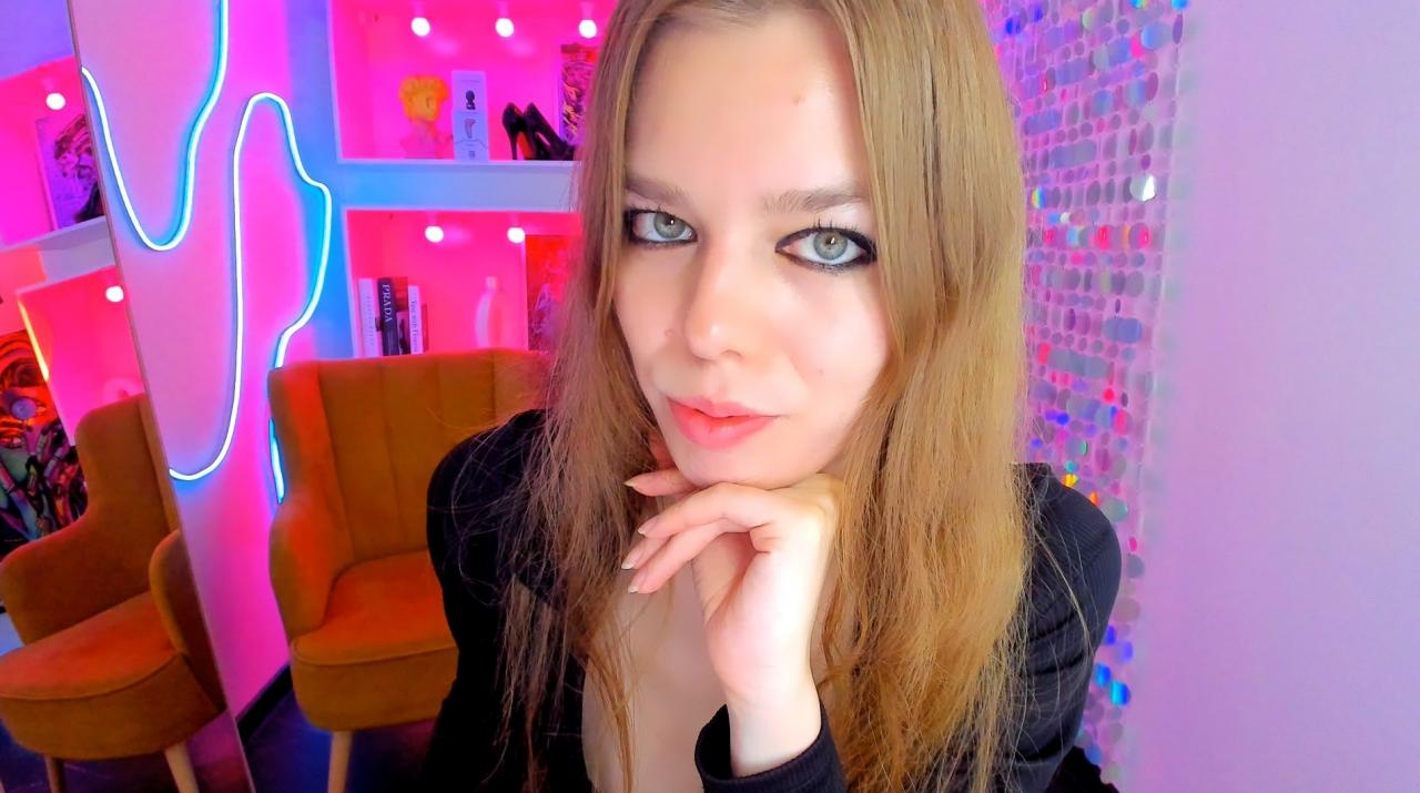 Webcam chat profile for TinaTayylor: Lingerie & stockings