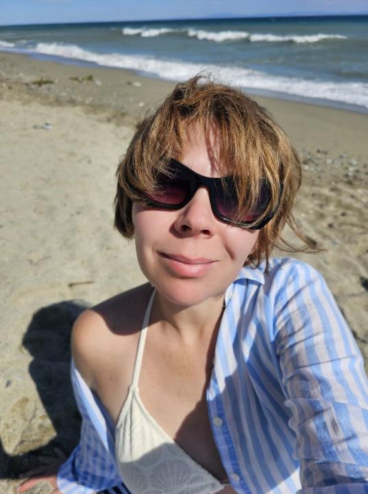 Webcam chat profile for Dinara: Travel