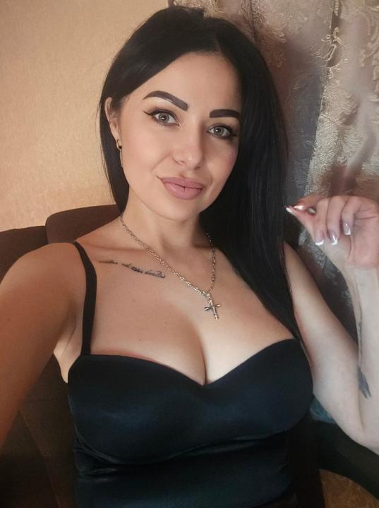 Webcam chat profile for SableRose