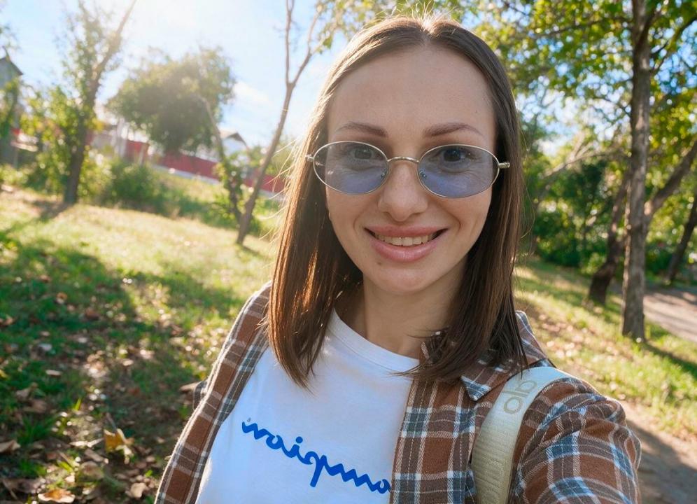 Webcam chat profile for MiraeBell: Outfits