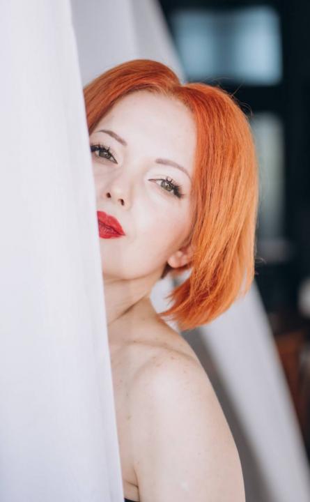 Webcam chat profile for TessaLux: Ask about my Hobbies