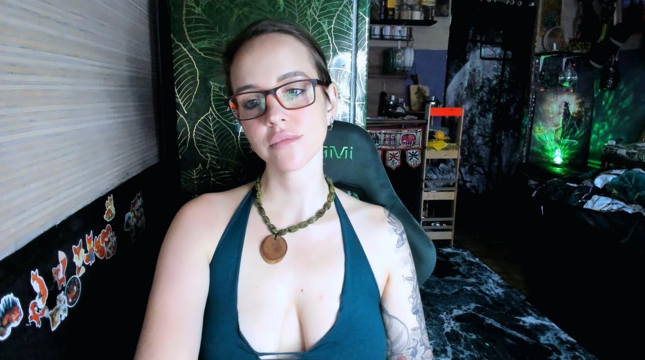 Webcam chat profile for LisaFoxy: Legs, feet & shoes