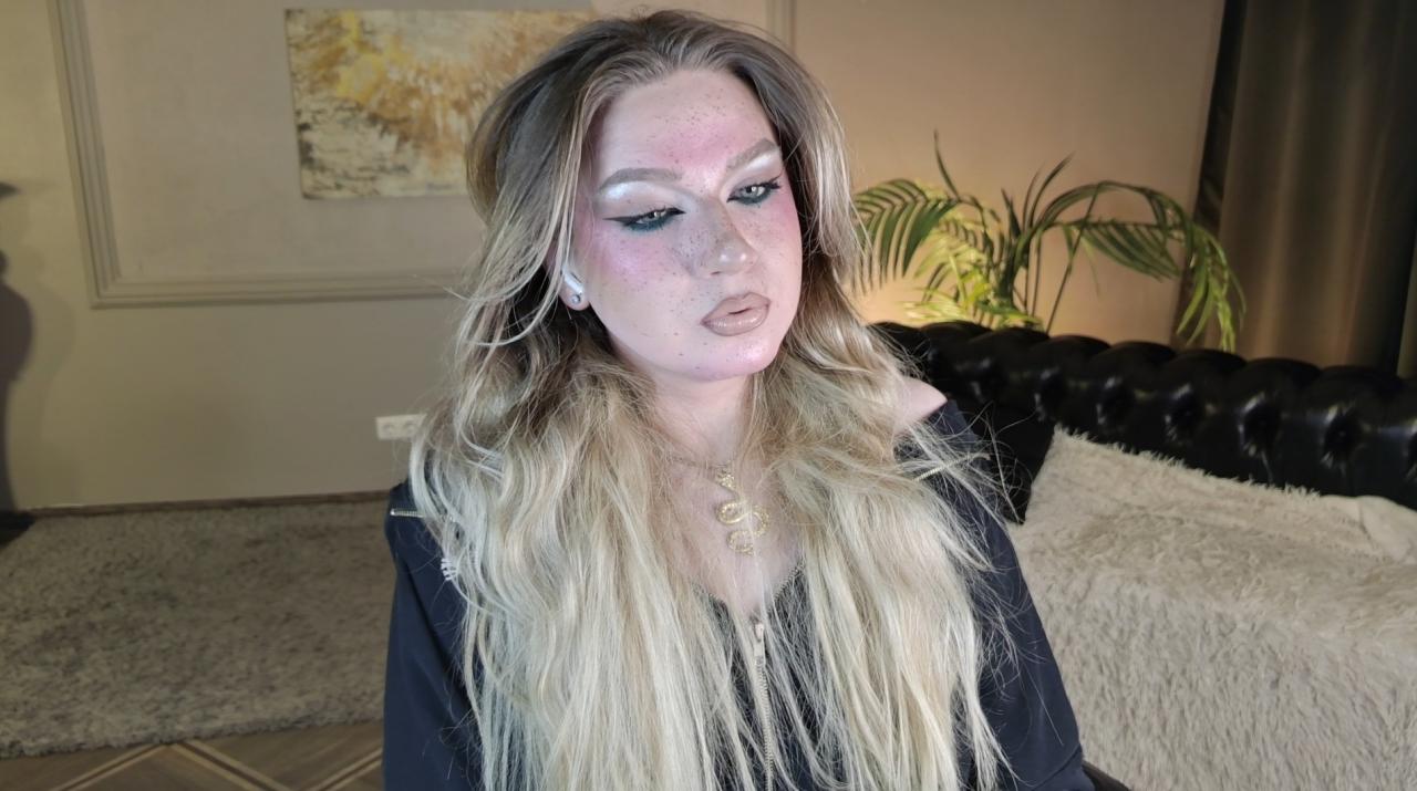 Webcam chat profile for JesSolar: Jerking off