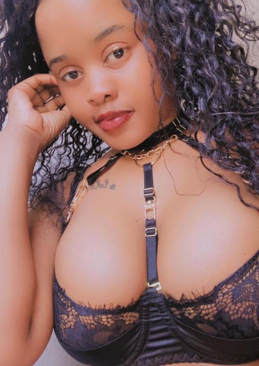 Webcam chat profile for GaintClitX: Bondage & discipline