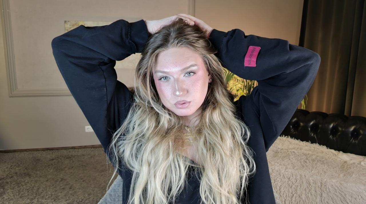 Webcam chat profile for JesSolar: Dominatrix
